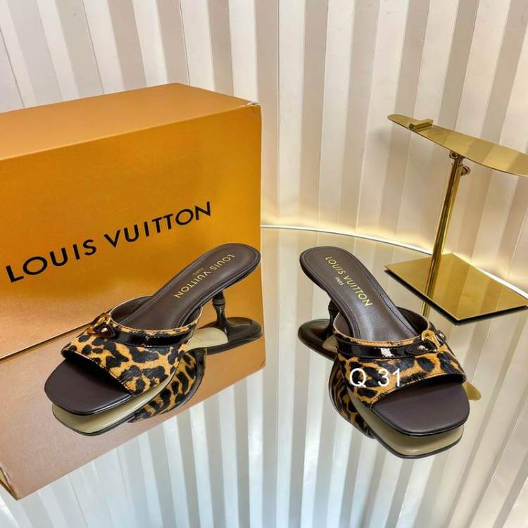 Picture of Louis Vuitton Shoes _SKULVsz35-405CM9CMYF071012468